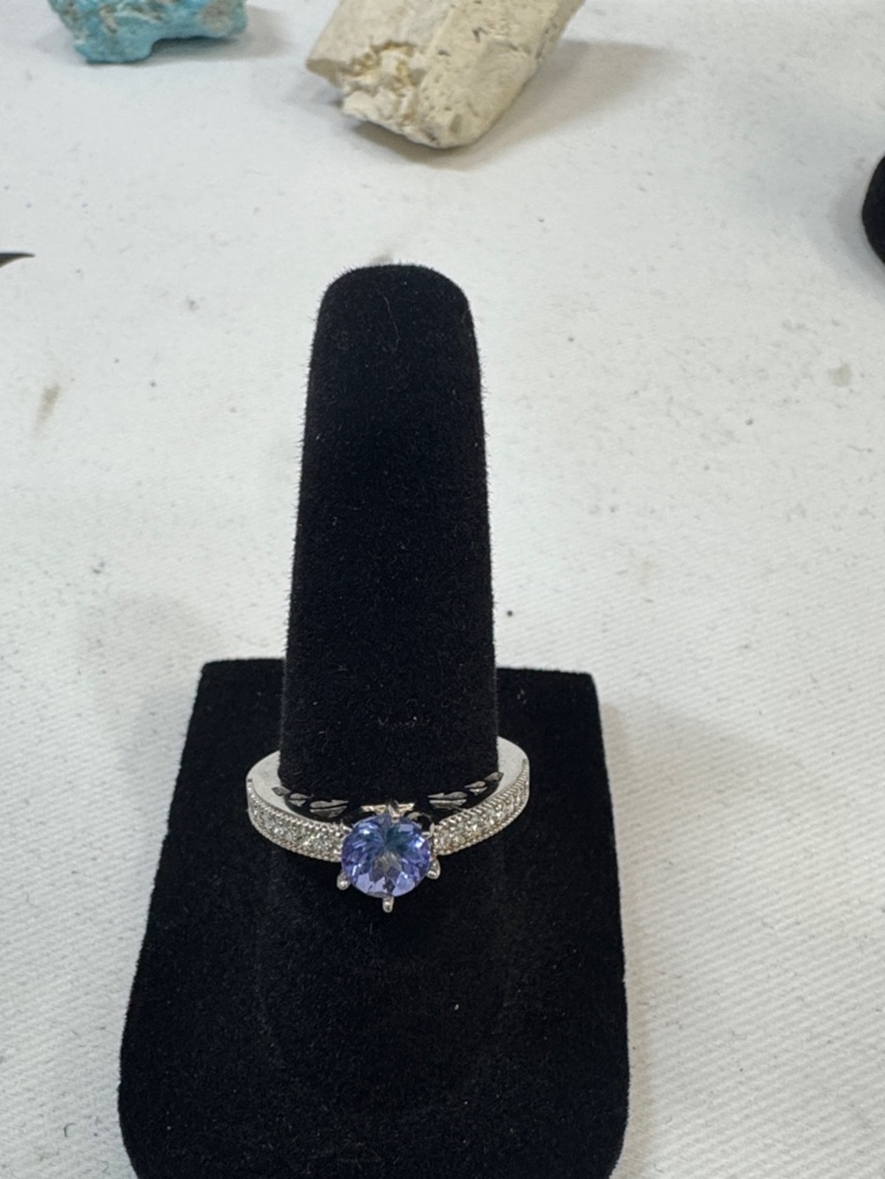 Sapphire ring